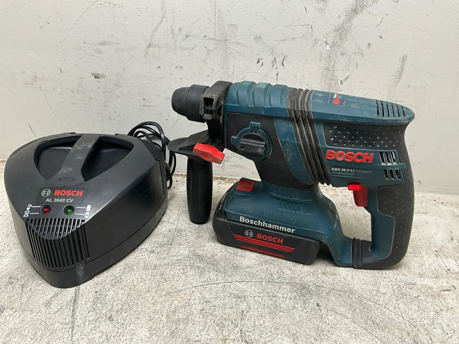 Bosch GBH 36V SDS-plus udarni čekić - Slika 3