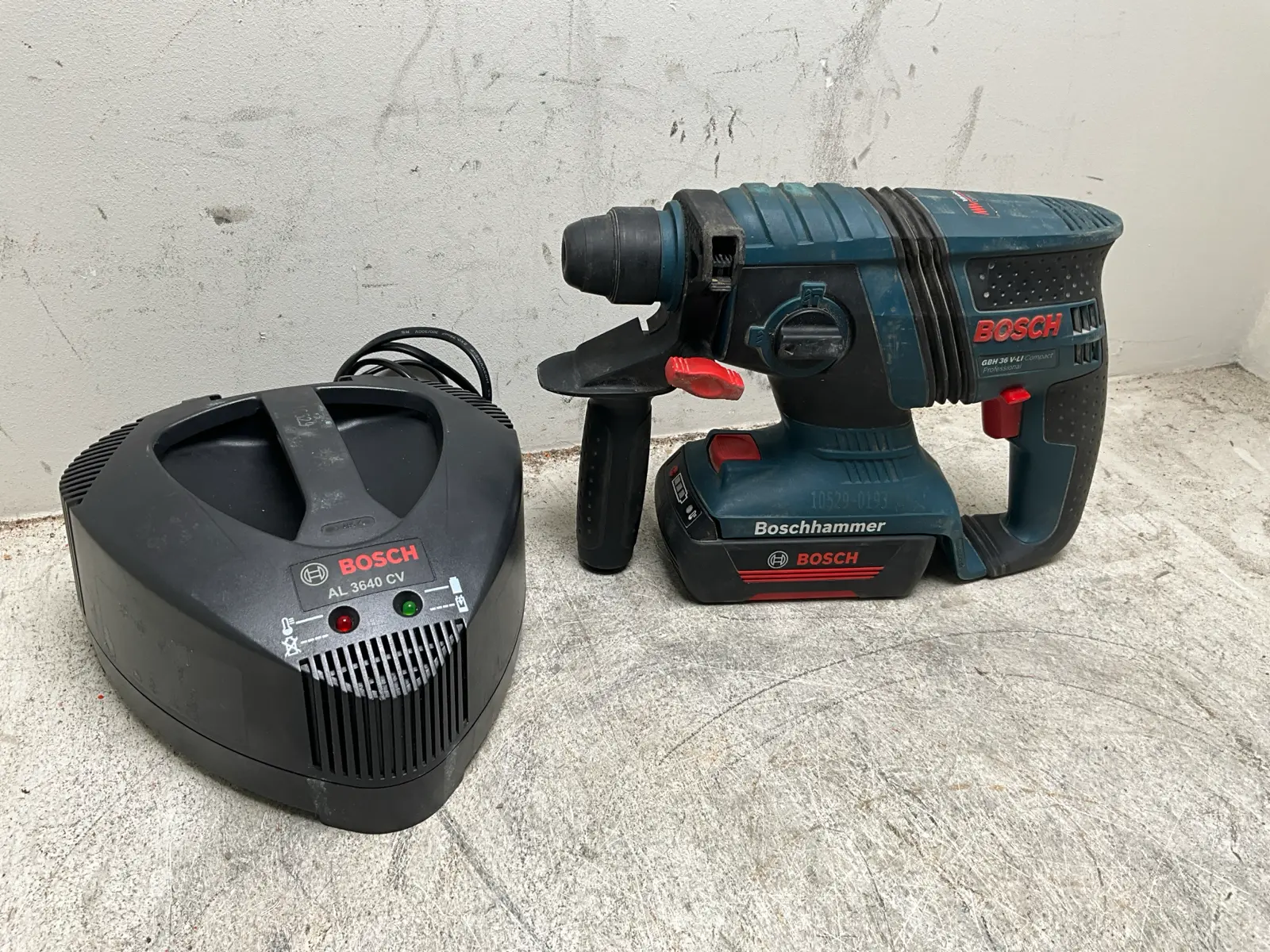 Bosch GBH 36V SDS-plus udarni čekić - Slika 4